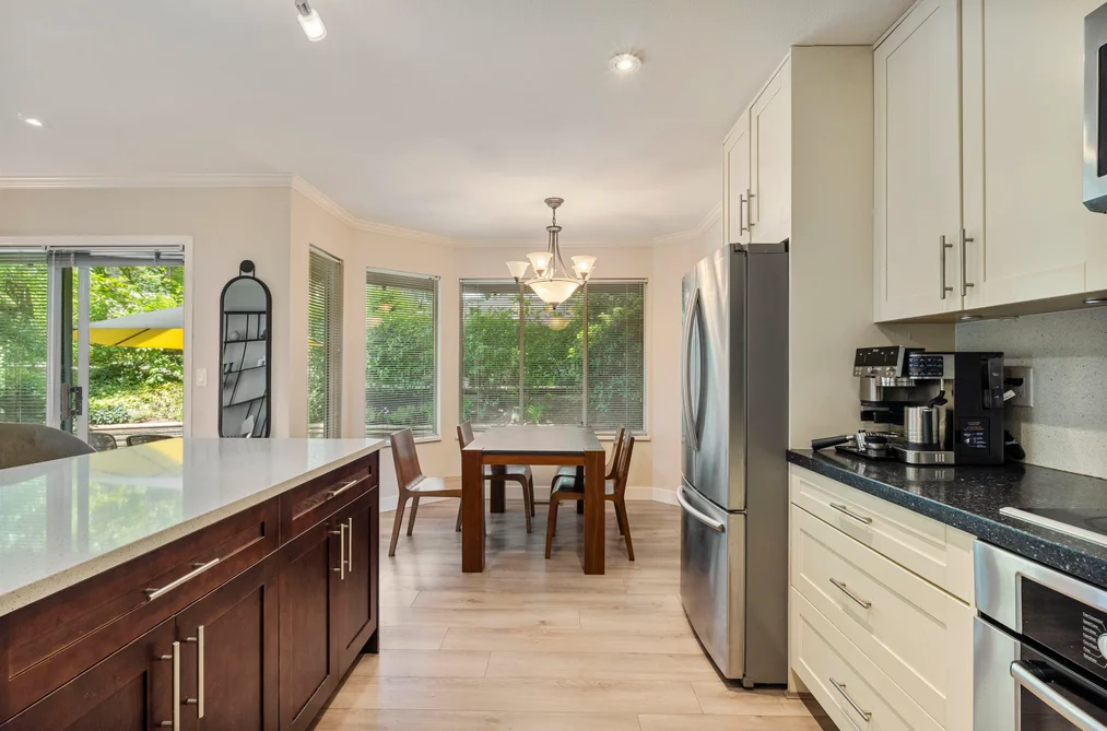 140 1495 LANSDOWNE DRIVE, Coquitlam BC V3E 2X4, Coquitlam BC — Residential for Sale — Photo 9 of 30
