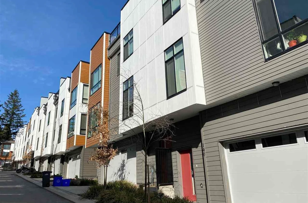 Townhouse for sale at 140 16433 19 Avenue Surrey British Columbia - MLS: R3075359