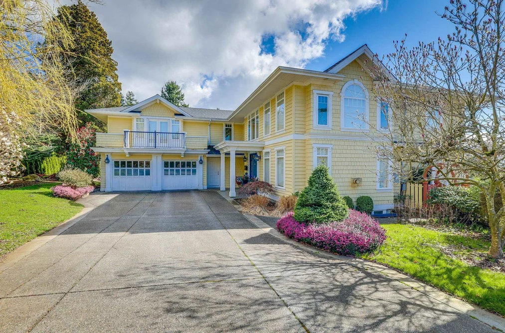 14008 MARINE DRIVE, White Rock BC V4B 1A7, White Rock BC — Residential for Sale - Photo 2