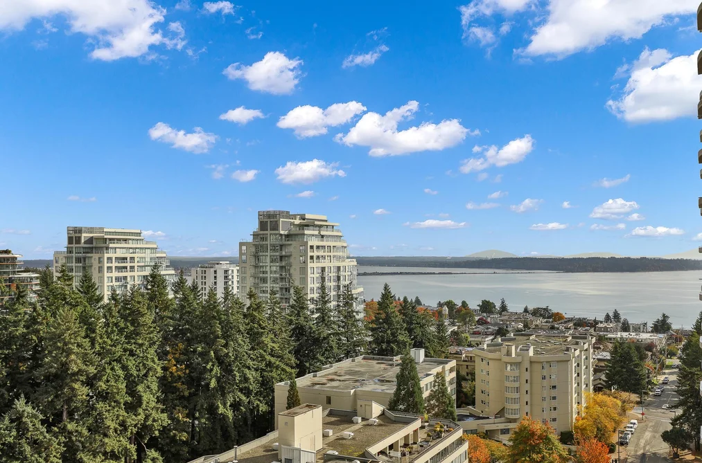 1501 Foster St Unit 1401, White Rock, BC - MLS: R3159154