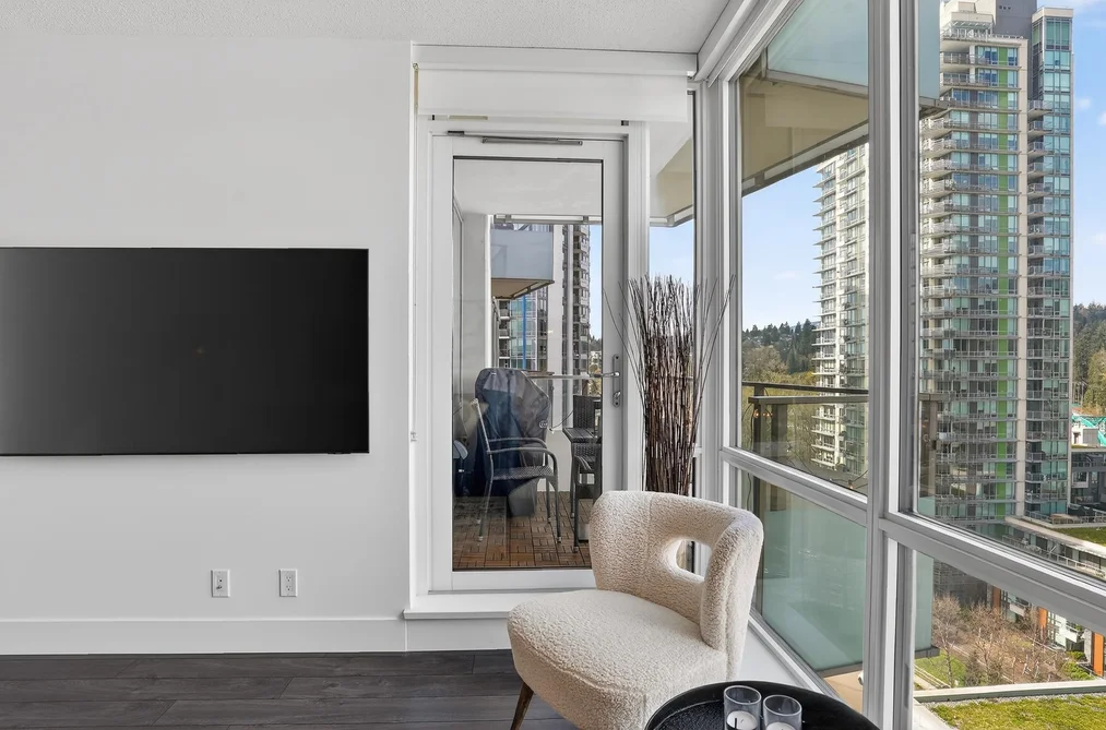 1401 1550 FERN STREET, North Vancouver BC V7J 0A9, North Vancouver BC — Residential for Sale - Photo 4