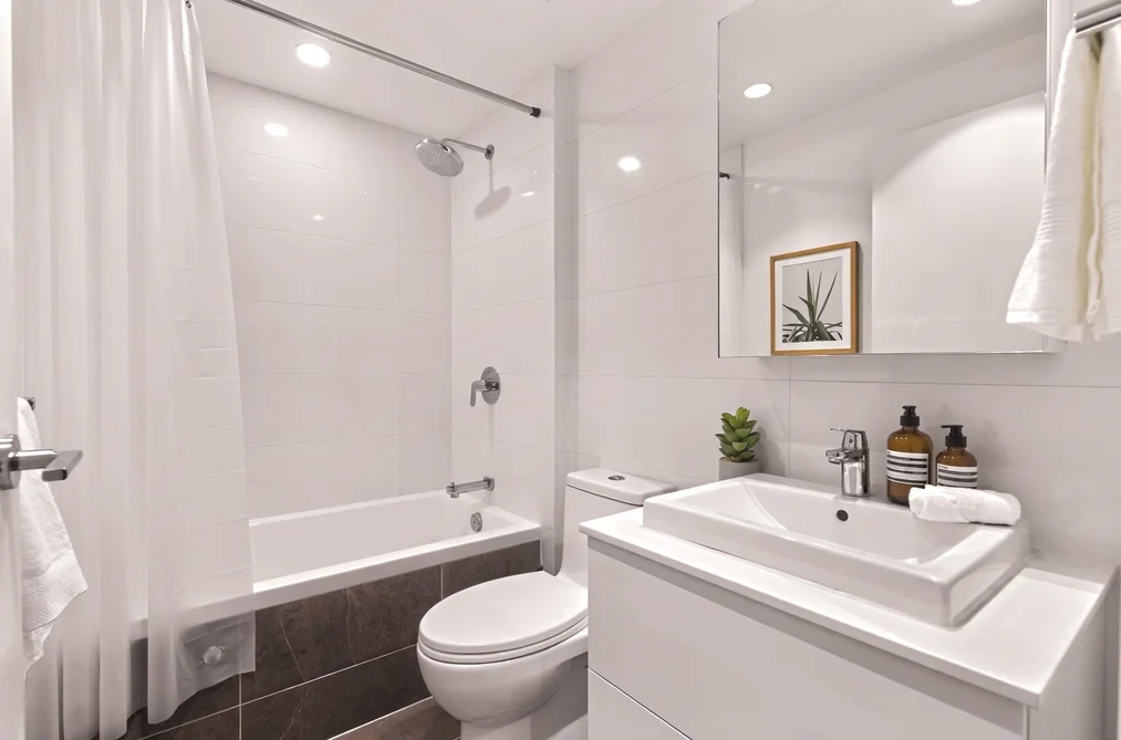 1401 1675 LIONS GATE, North Vancouver BC V7P 0E3, North Vancouver BC — Residential for Sale - Photo 6