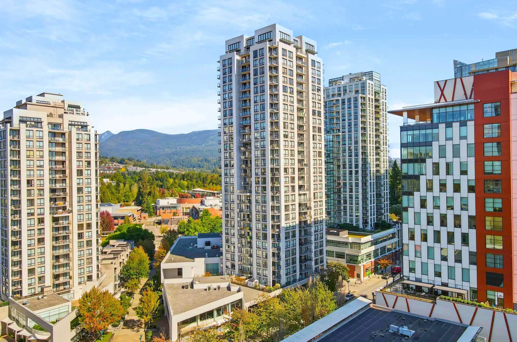 Condo for sale at 1401 2979 Glen Drive Coquitlam British Columbia - MLS: R3167625