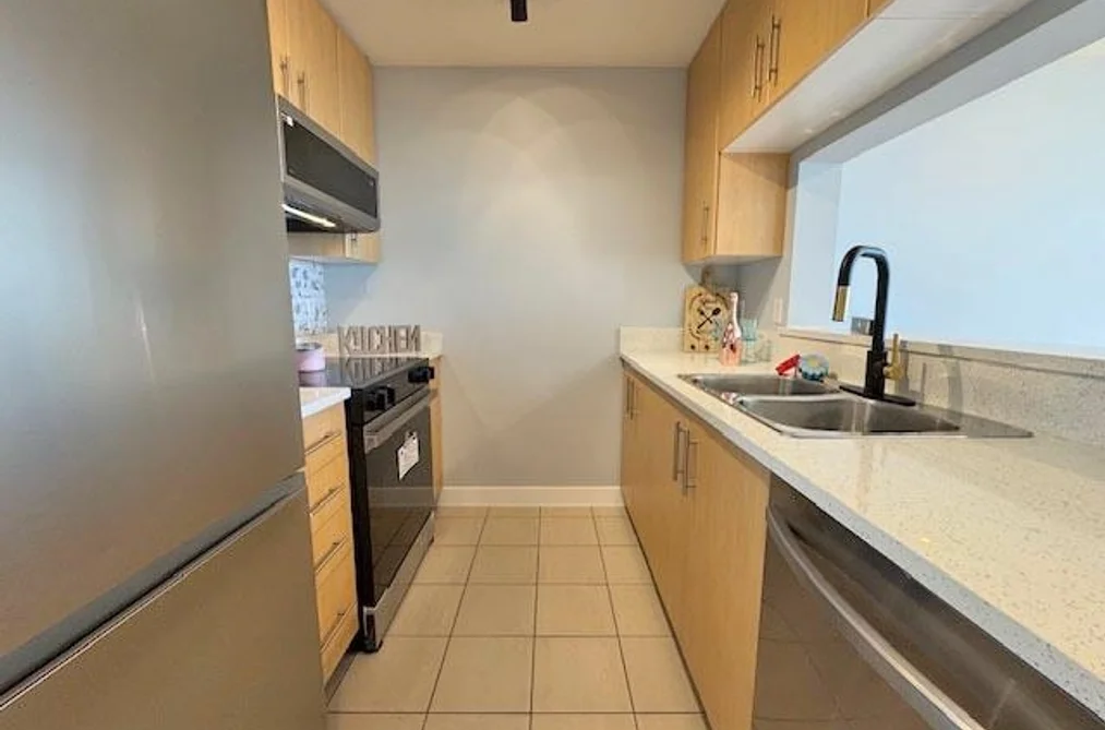1401 3660 VANNESS AVENUE, Vancouver BC V5R 6H8, Vancouver BC — Residential for Sale - Photo 4