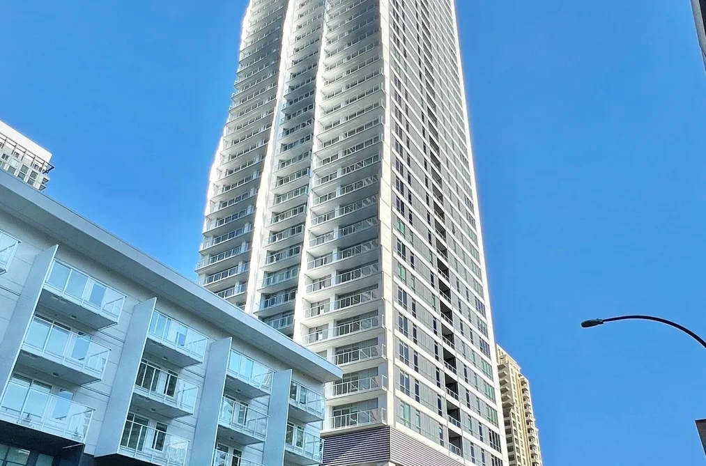 Condo for sale at 1401 6087 Wilson Avenue Burnaby British Columbia - MLS: R3118229