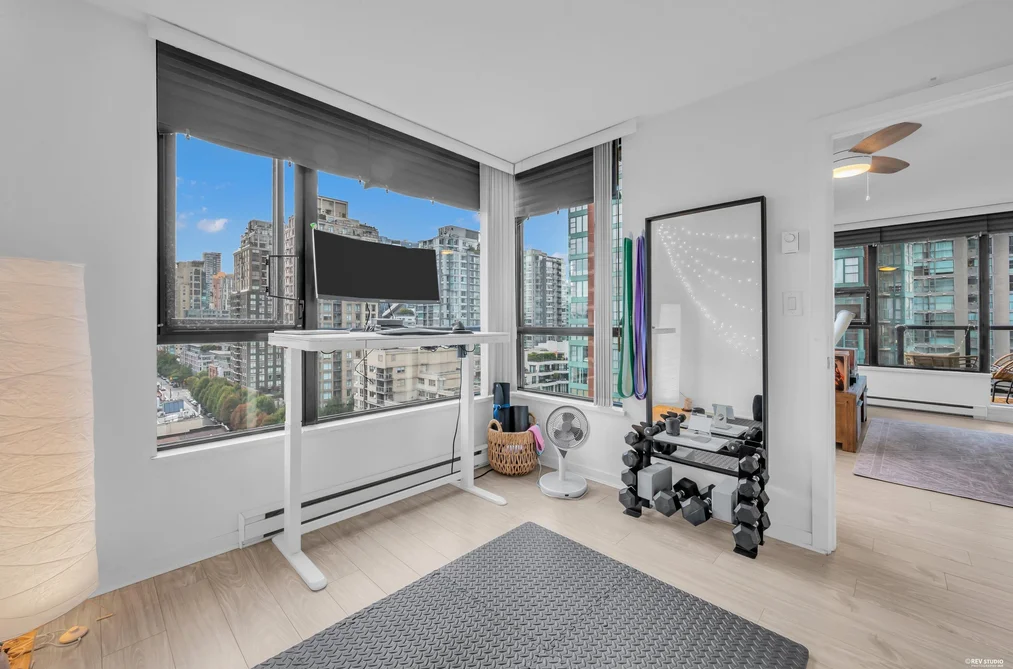 1401 - 928 Homer Street, Vancouver, BC - MLS: R3165170 - Photo 17 1401 - 928 Homer Street, Vancouver, BC - MLS: R3165170 - Photo 17