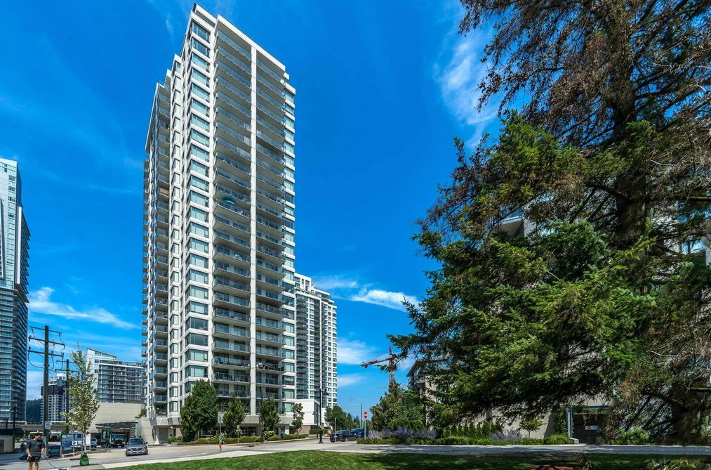 Condo for sale at 1402 570 Emerson Street Coquitlam British Columbia - MLS: R3149972