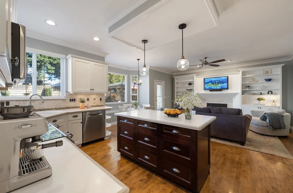 14027 BLACKBURN AVENUE, White Rock BC V4B 2Z6, White Rock BC — Residential for Sale - Photo 5