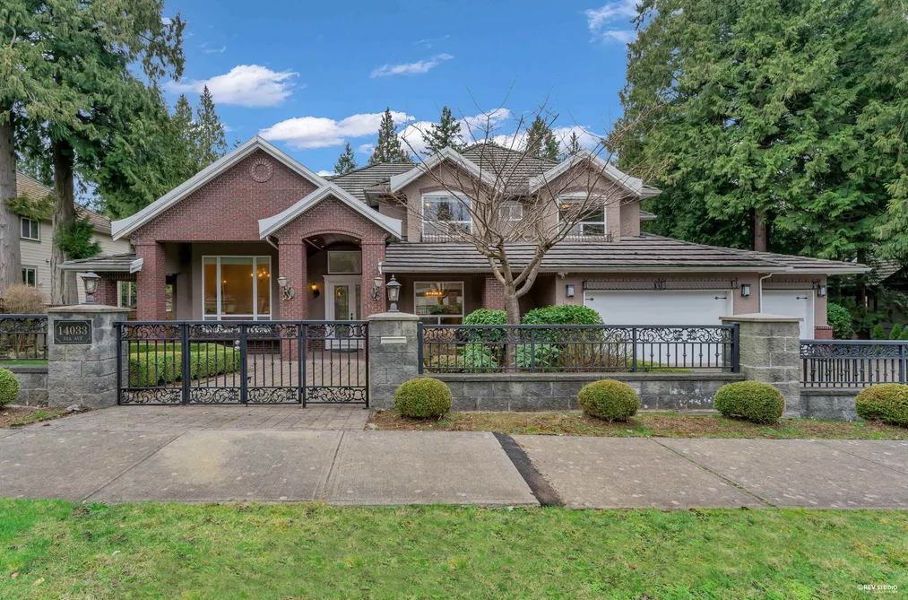 House for sale at 14033 34a Avenue Surrey British Columbia - MLS: R3158568