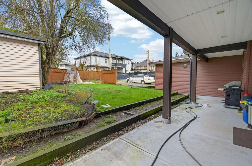 14039 91 AVENUE, Surrey BC V3V 1E6, Surrey BC — Residential for Sale - Photo 4