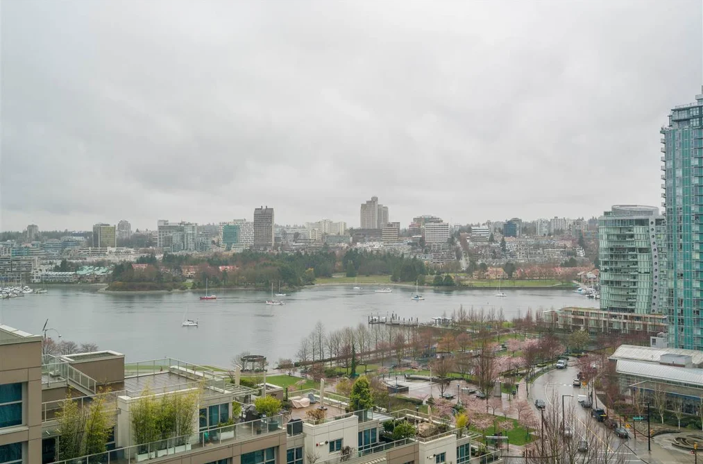 Condo for sale at 1404 1323 Homer Street Vancouver British Columbia - MLS: R3107174