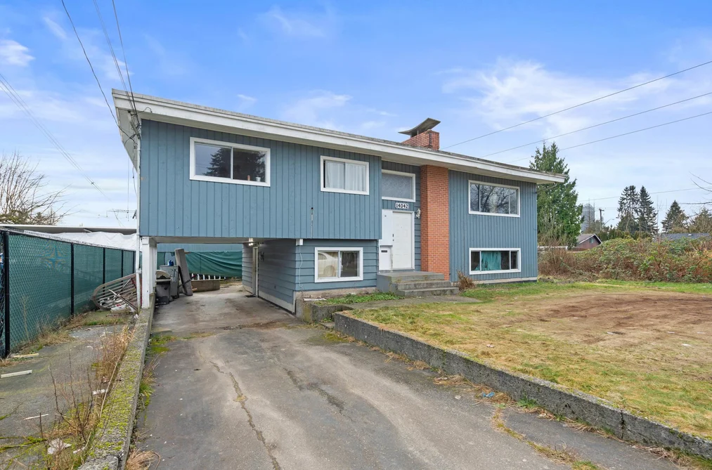 House for sale at 14042 110 Avenue Surrey British Columbia - MLS: R3110371
