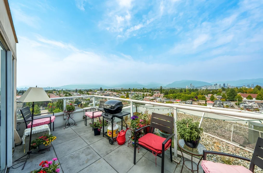 Condo for sale at 1405 3489 Ascot Place Vancouver British Columbia - MLS: R3156550