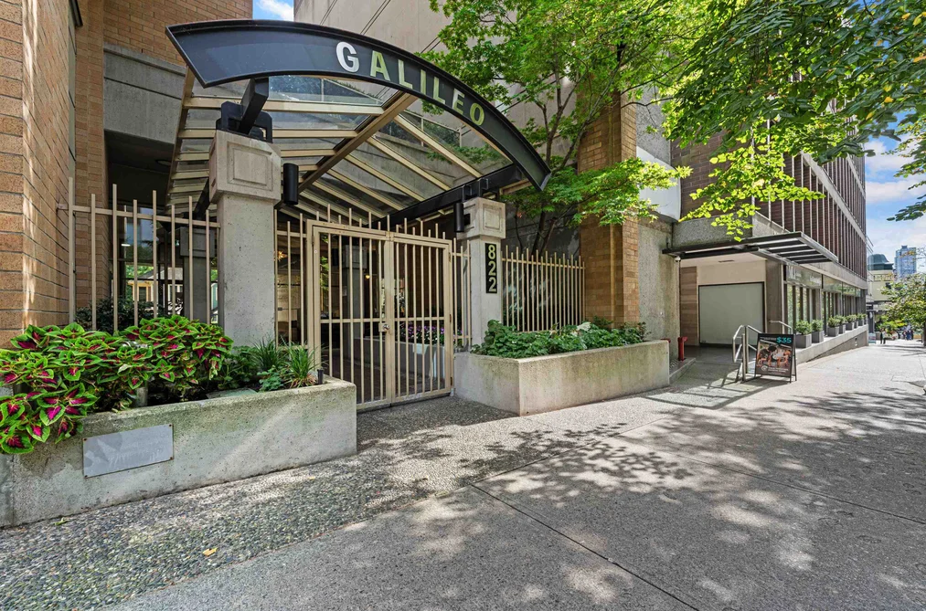 Condo for sale at 1405 822 Homer Street Vancouver British Columbia - MLS: R3160534