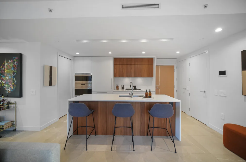 1405 885 CAMBIE STREET, Vancouver BC V6B 0R6, Vancouver BC — Residential for Sale - Photo 2