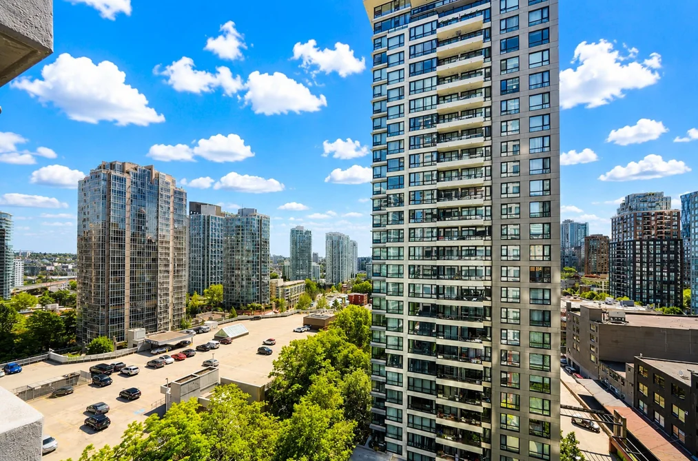 1405 909 MAINLAND STREET, Vancouver BC V6B 1S3, Vancouver BC — Residential for Sale - Photo 2