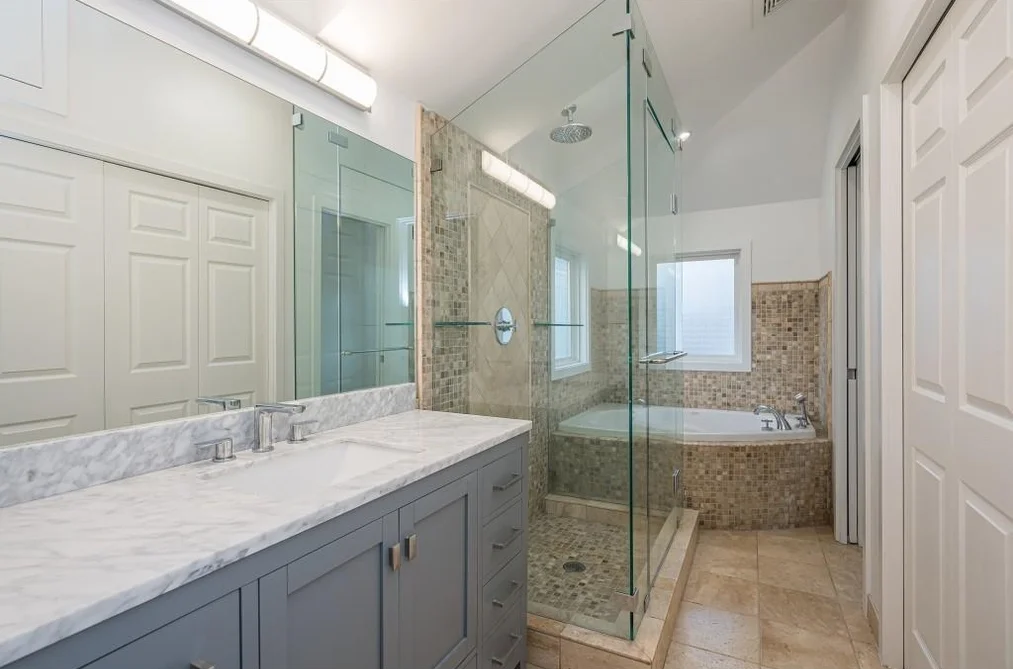 14057 66 AVENUE, Surrey BC V3W 2B2, Surrey BC — Residential for Sale - Photo 2