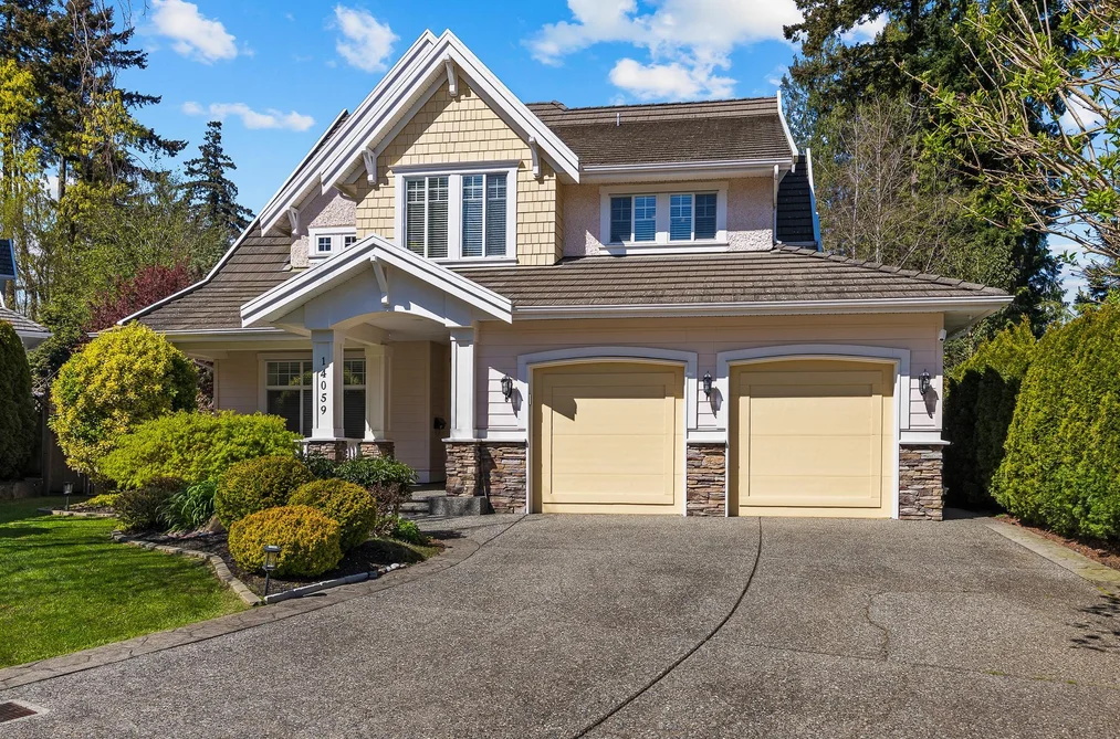 House for sale at 14059 33b Avenue Surrey British Columbia - MLS: R3114357