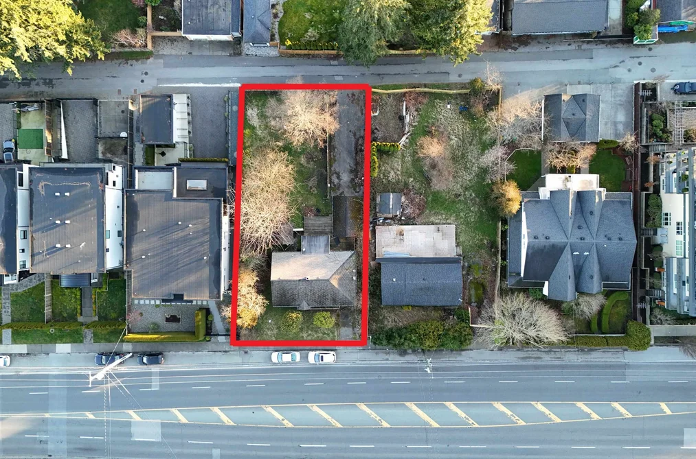 14068 NORTH BLUFF ROAD, White Rock BC V4B 3C3, White Rock BC — Residential for Sale - Photo 2