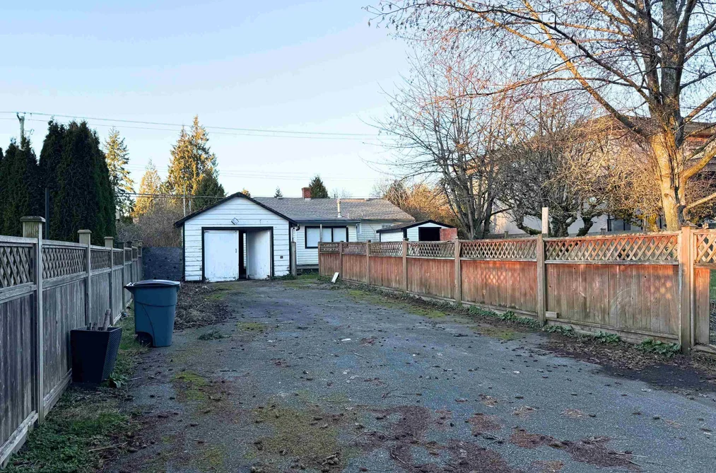 14068 NORTH BLUFF ROAD, White Rock BC V4B 3C3, White Rock BC — Residential for Sale - Photo 5