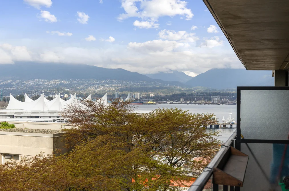 Condo for sale at 1407 108 W Cordova Street Vancouver British Columbia - MLS: R3097358