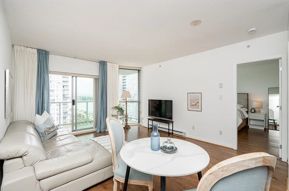 Condo for sale at 1407 14 Begbie Street New Westminster British Columbia - MLS: R3165571