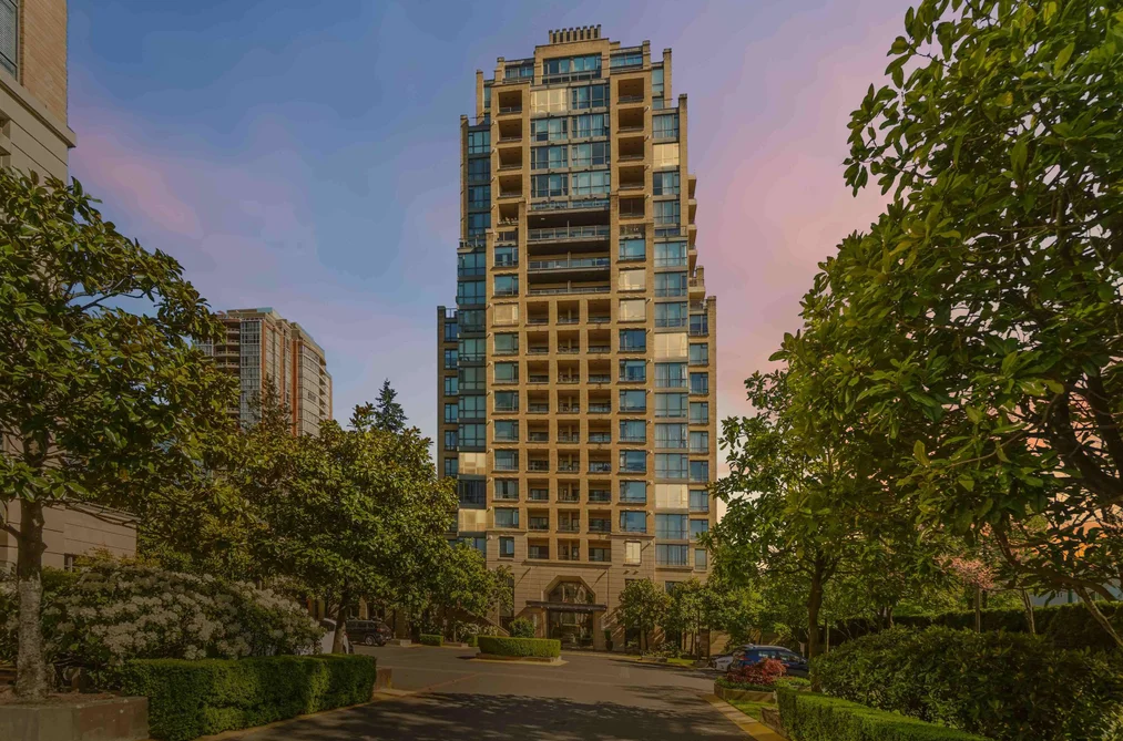 Condo for sale at 1407 7388 Sandborne Avenue Burnaby British Columbia - MLS: R3120959