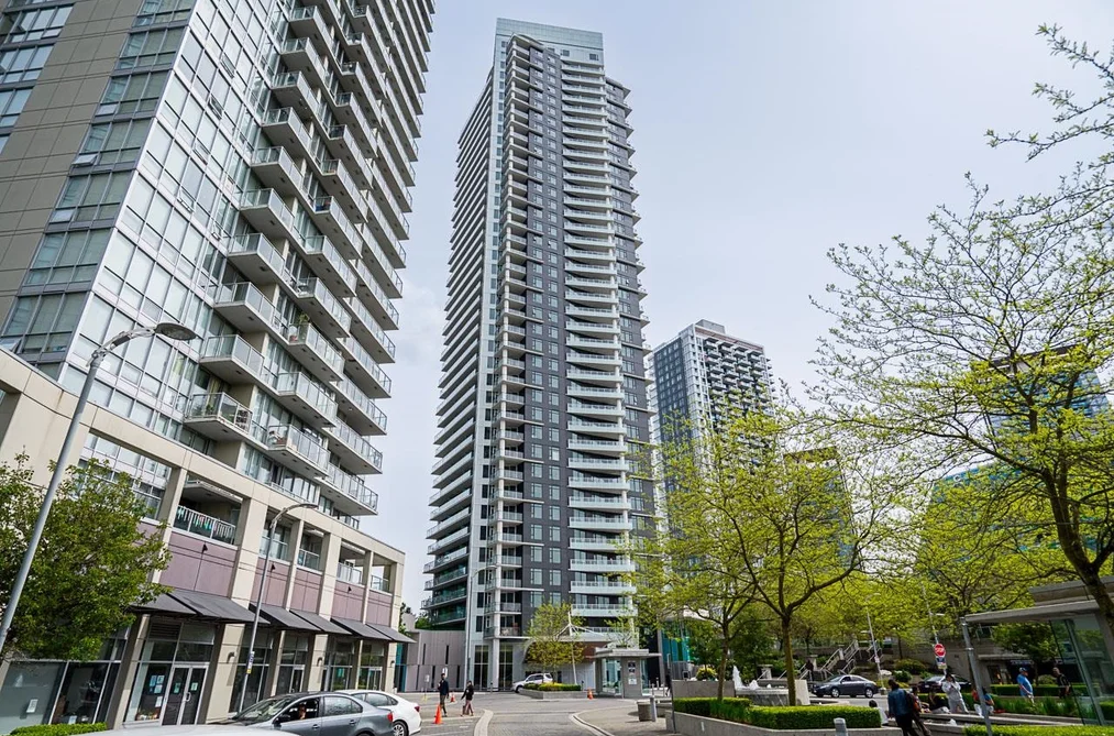 Condo for sale at 1408 9887 Whalley Boulevard Surrey British Columbia - MLS: R3116826