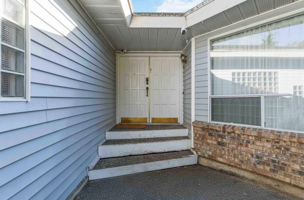 14082 20 AVENUE, Surrey BC V4A 8P6, Surrey BC — Residential for Sale - Photo 3