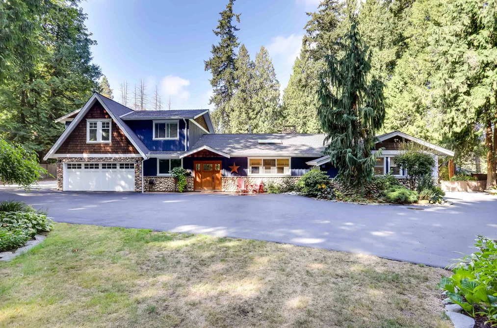 House for sale at 14084 Greencrest Drive Surrey British Columbia - MLS: R3158631