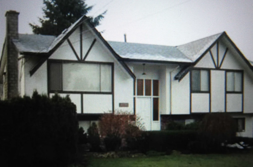 House for sale at 14086 103a Avenue Surrey British Columbia - MLS: R2930093