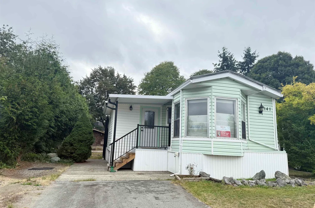 Manufactured Home for sale at 141 145 King Edward Street Coquitlam British Columbia - MLS: R3053861