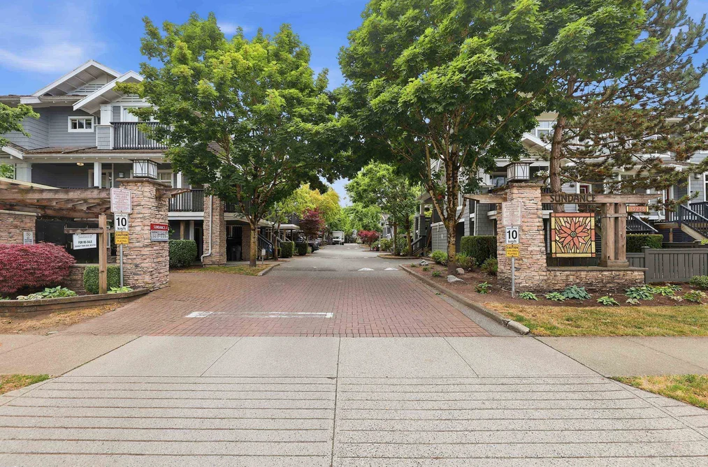 Townhouse for sale at 141 15236 36 Avenue Surrey British Columbia - MLS: R3141312
