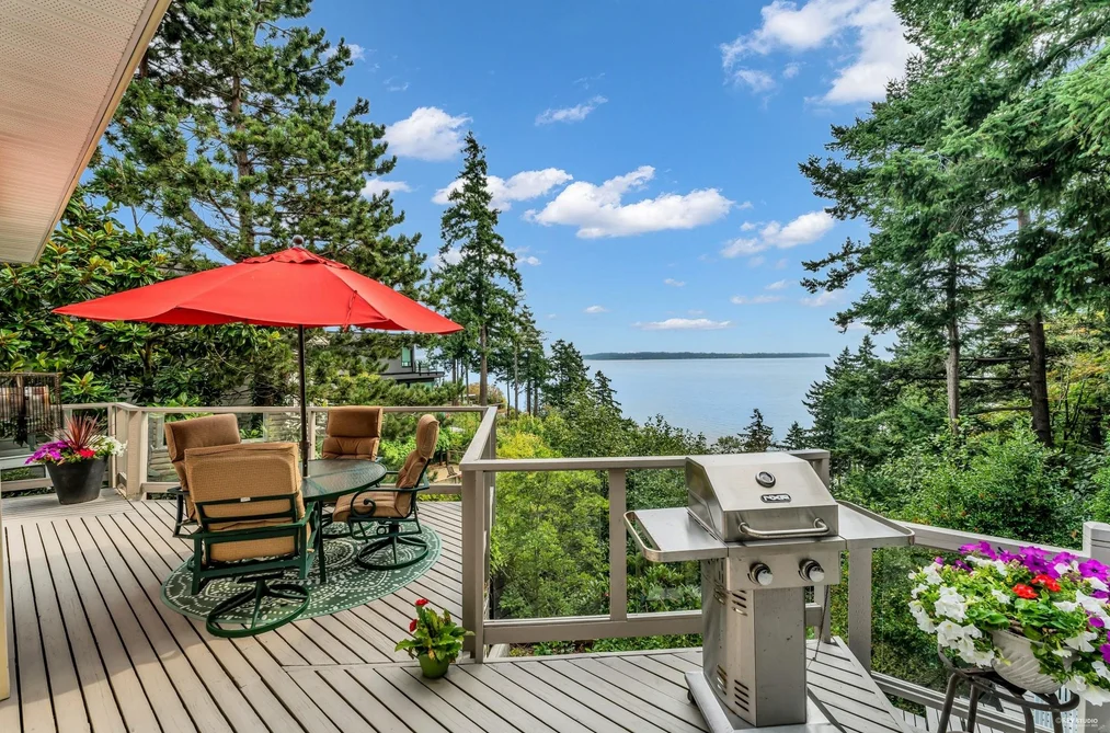 14104 MARINE DRIVE, White Rock BC V4B 1A7, White Rock BC — Residential for Sale - Photo 4