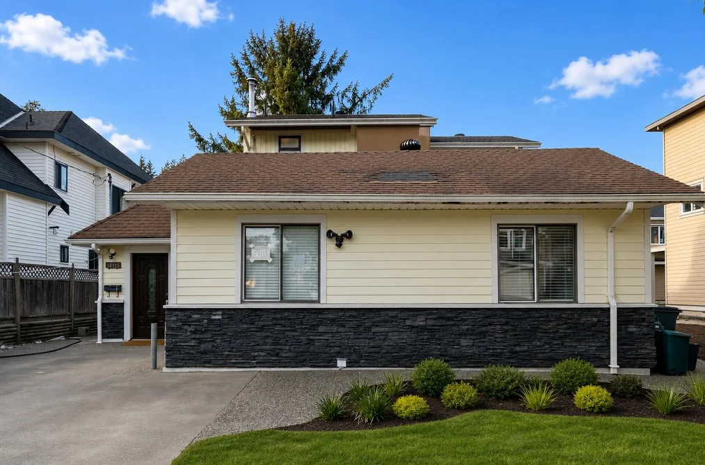 House for sale at 14115 110 Avenue Surrey British Columbia - MLS: R3148362