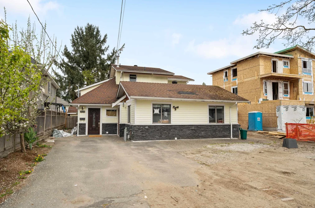 14115 110 AVENUE, Surrey BC V3R 1Z3, Surrey BC — Residential for Sale - Photo 2