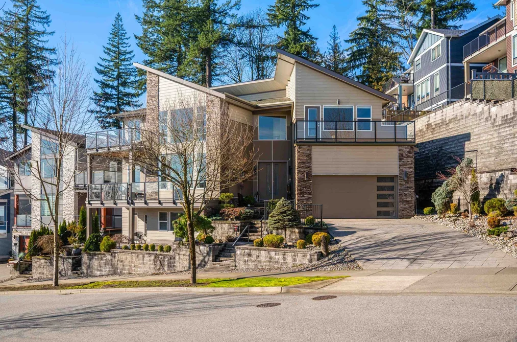 1412 STRAWLINE HILL STREET, Coquitlam BC V3E 0L5, Coquitlam BC — Residential for Sale - Photo 2