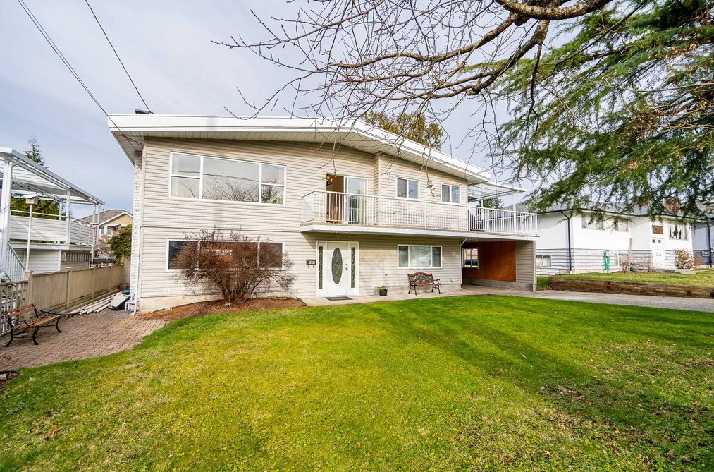House for sale at 1415 Cornell Avenue Coquitlam British Columbia - MLS: R3084636