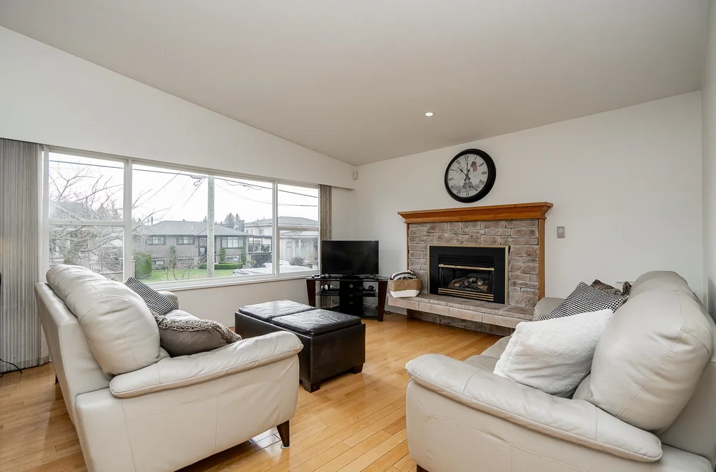 1415 CORNELL AVENUE, Coquitlam BC V3J 2Z8, Coquitlam BC — Residential for Sale - Photo 3