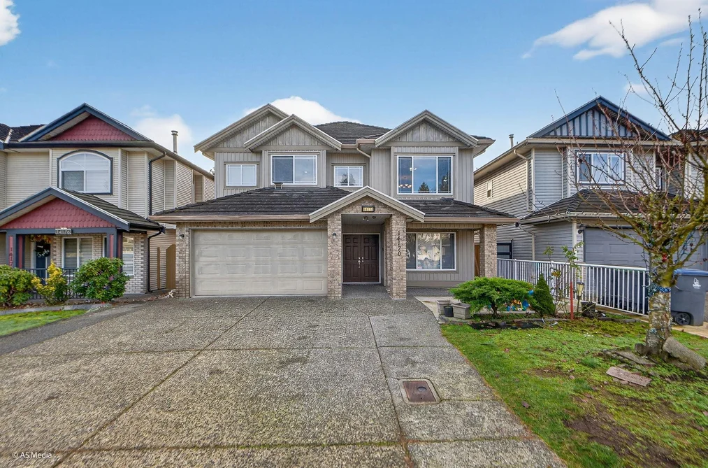 House for sale at 14170 65 Avenue Surrey British Columbia - MLS: R3103248