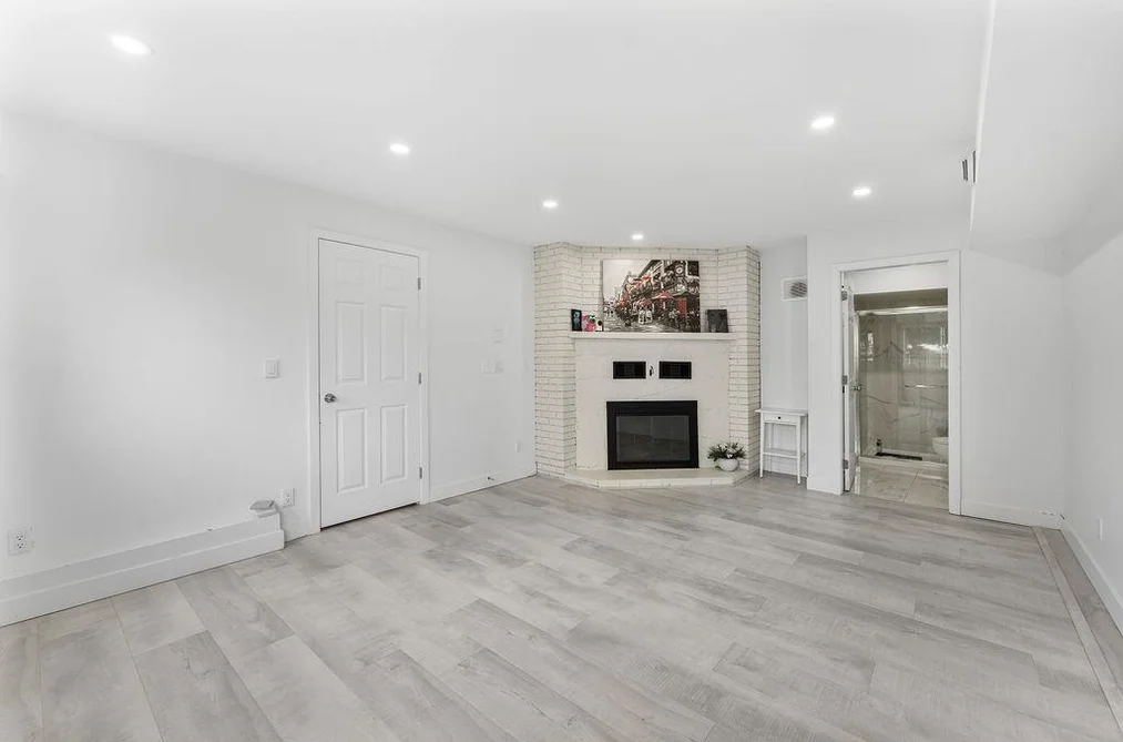 14180 KINDERSLEY DRIVE, Surrey BC V3R 5P5, Surrey BC — Residential for Sale — Photo 21 of 40