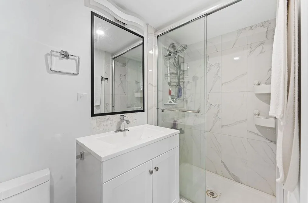 14180 KINDERSLEY DRIVE, Surrey BC V3R 5P5, Surrey BC — Residential for Sale — Photo 23 of 40