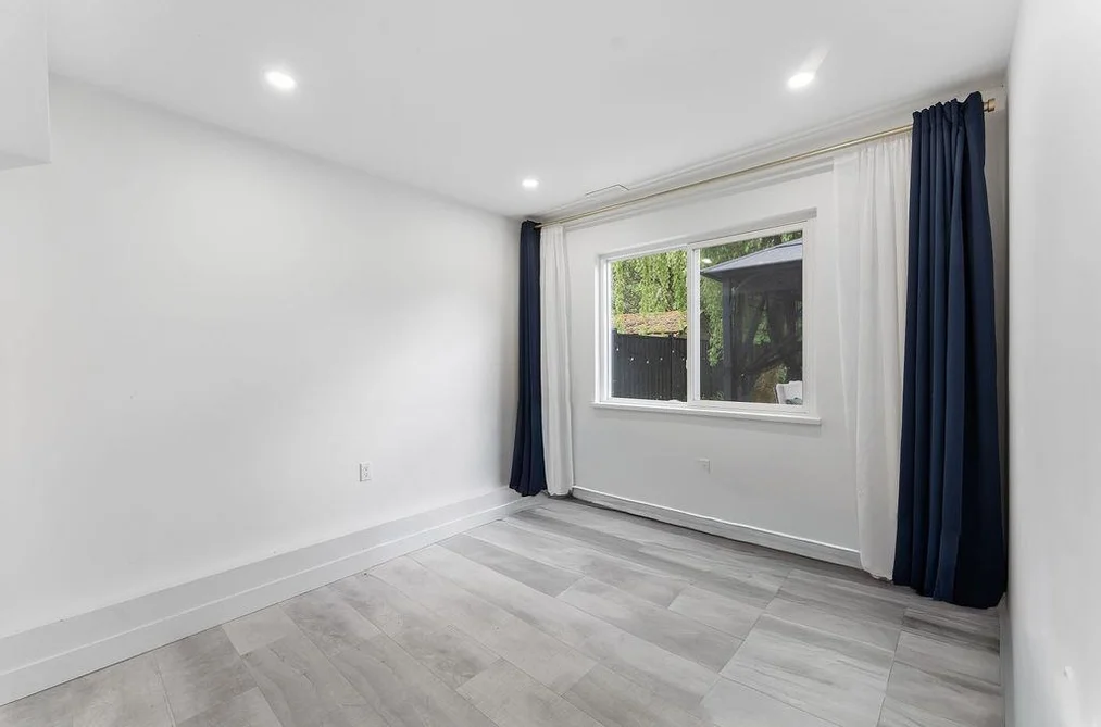 14180 KINDERSLEY DRIVE, Surrey BC V3R 5P5, Surrey BC — Residential for Sale — Photo 24 of 40