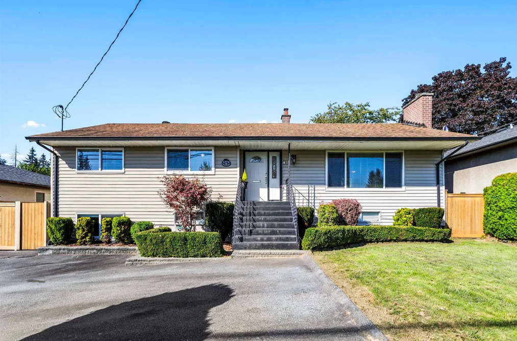 House for sale at 1419 Austin Avenue Coquitlam British Columbia - MLS: R3122042