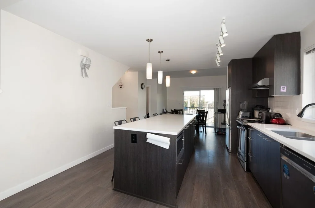 142 32633 SIMON AVENUE, Abbotsford BC V2T 0G9, Abbotsford BC — Residential for Sale — Photo 10 of 39