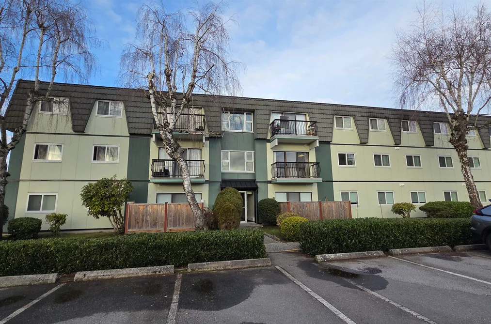 Condo for sale at 142 8091 Ryan Road Richmond British Columbia - MLS: R3134409