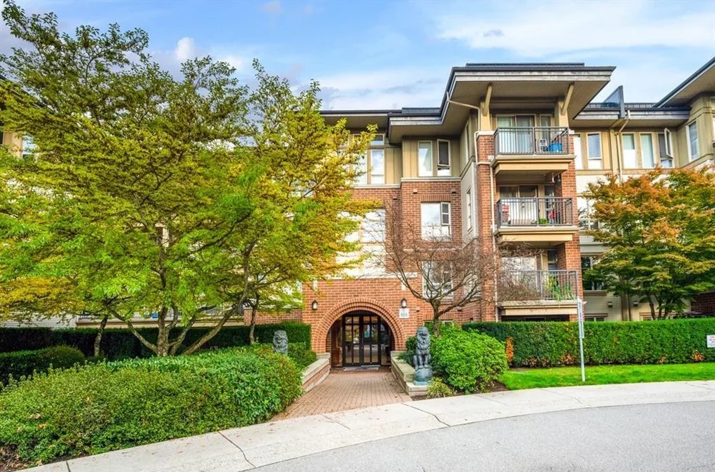 Condo for sale at 1420 5115 Garden City Road Richmond British Columbia - MLS: R3151175