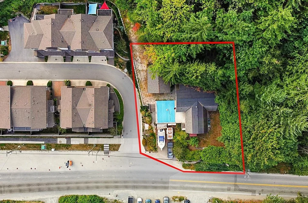 House for sale at 1420 Pipeline Road Coquitlam British Columbia - MLS: R3154675