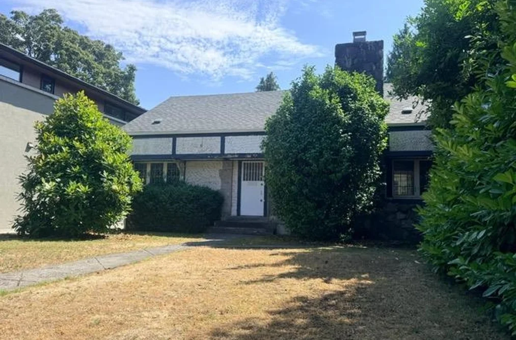 House for sale at 1420 W 38th Avenue Vancouver British Columbia - MLS: R3154990