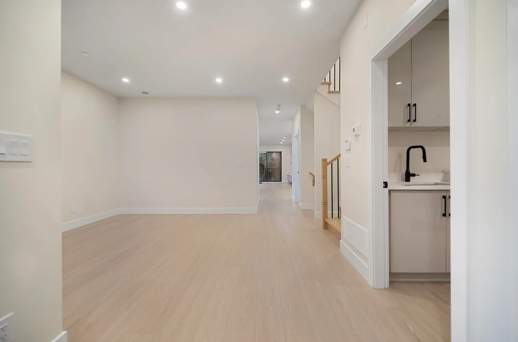 14206 NORTH BLUFF ROAD, White Rock BC V4B 3C4, White Rock BC — Residential for Sale - Photo 4